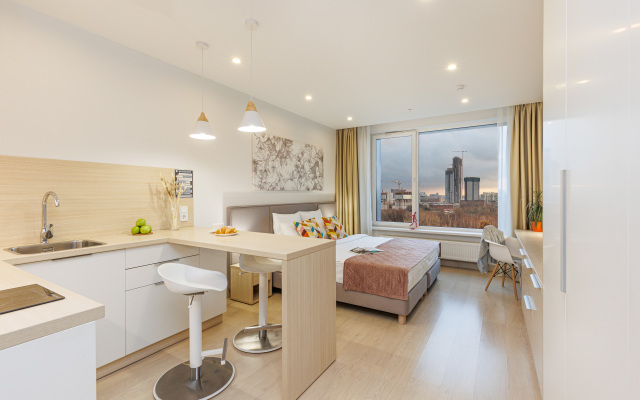Apartment Botanika near Botanical Garden metro station