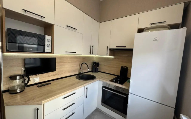 Svoy Lux Flat