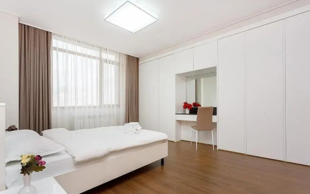 Na Prospekte Kabanbay Batyra, 43blokb Apartments