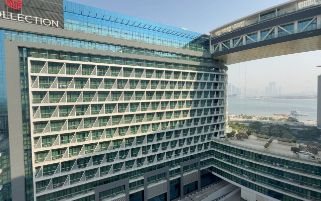 Highend Luxury Seven Palm Apartments