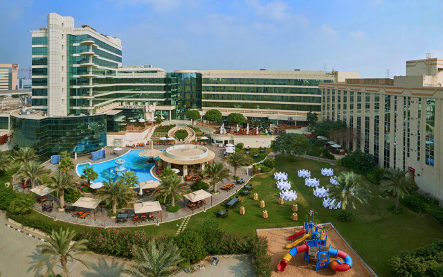 Отель Millennium Airport Hotel Dubai