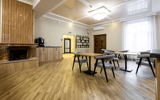 Отель Озёрный