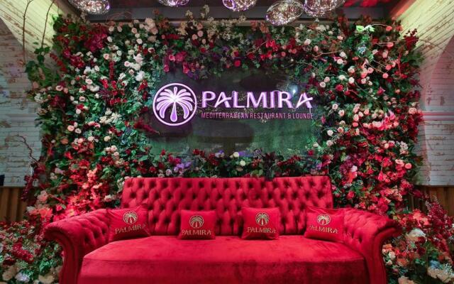 Paradise Plaza Luxury Hotel