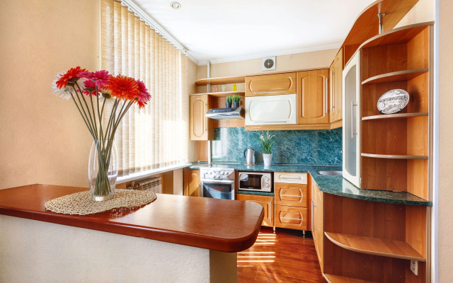 Квартира на 50 лет Октября 8