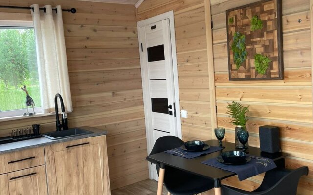 Гостевой дом на воде,хаусбот на р.Вуокса, карельский перешеек