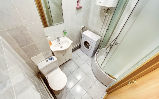 Апартаменты на Дунайском 23