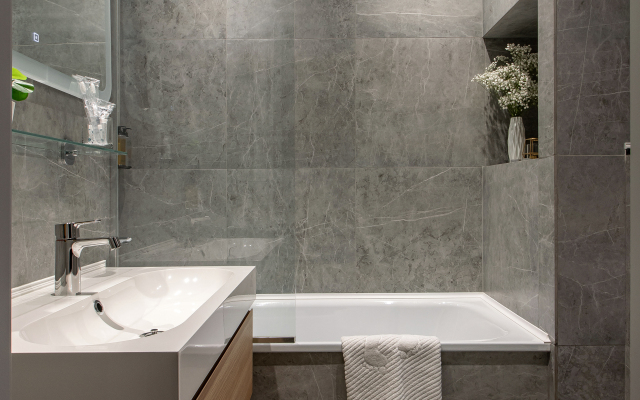 Level _marata Apartments