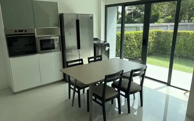 Taunkhaus V Rayone Bang-Tao Private House