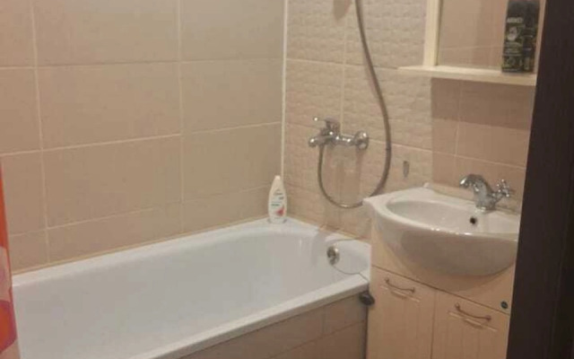 Na Ulitse Ordzhonikidze 20s1 Apartment