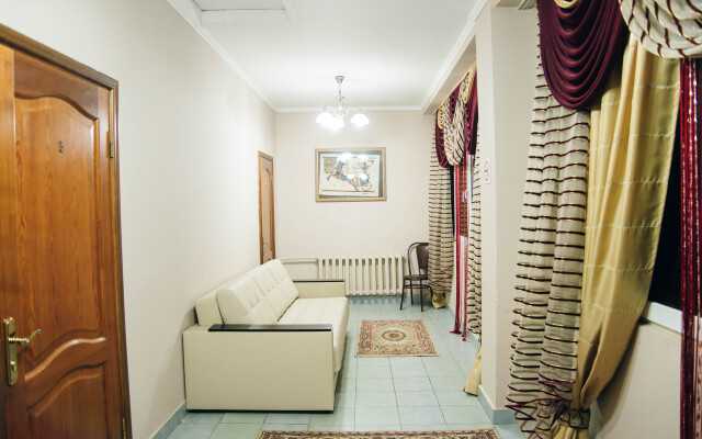 Tsentral Mini hotel