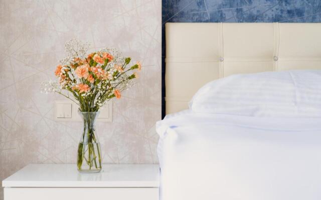 Next Orange Aparthotel Official