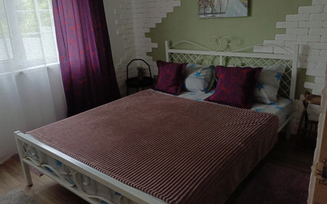 Yolki Na Gorke Guest House