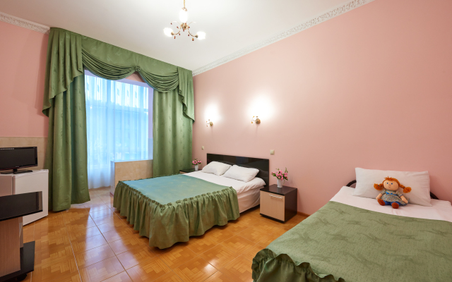 Iordan Hotel