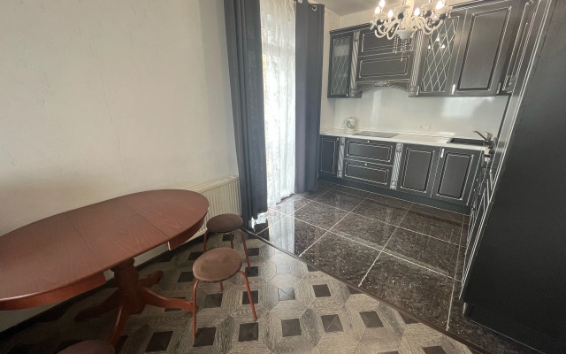 Квартира 10 Лет Октября 89