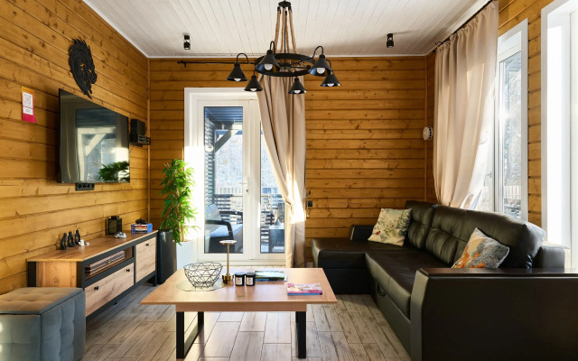 Crocus Private house