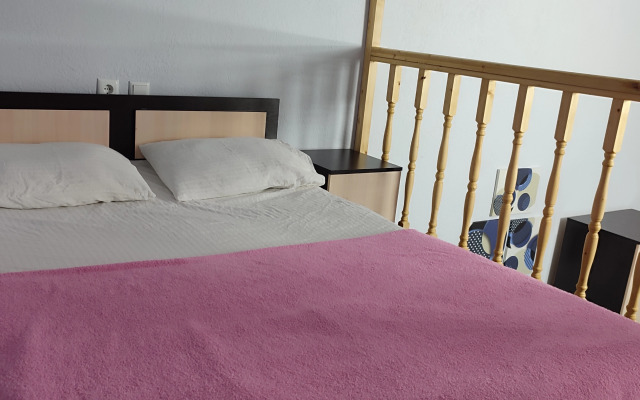 Uyutnaya Studiya vozle Morya Flat