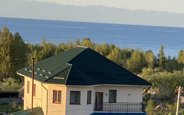 Maksat Guest house
