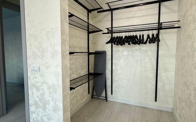 Квартира Евротрешка на Хмельницкого