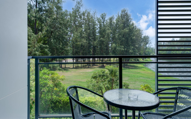 Cassia Residences ot Continent Apartments