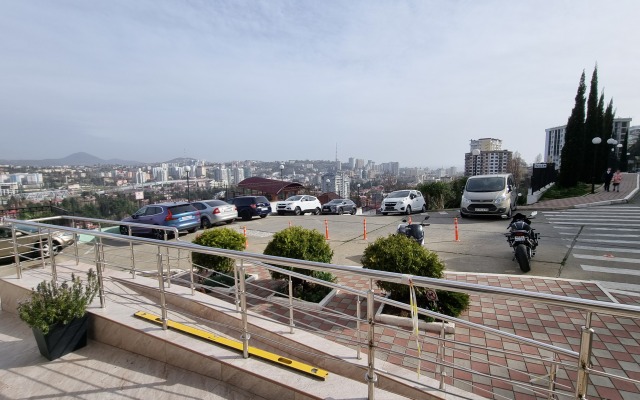 Сияние Сочи с видом на море