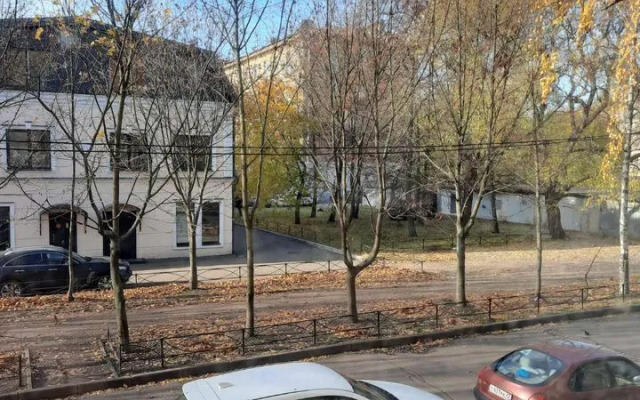 Dvukhkomnatnaya Na Lensoveta 9/24 Flat