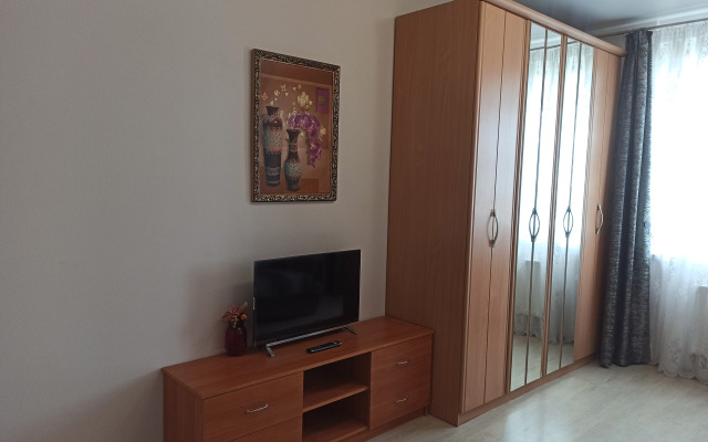 Квартира на Июльских дней