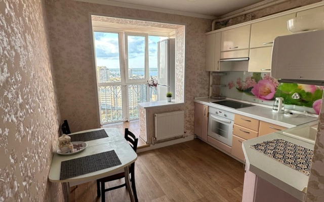 2-Ka S Vidom Na Volgu Reku I Gorod Apartments