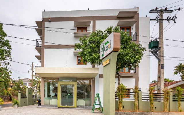 YOHO J Leaf Hotel