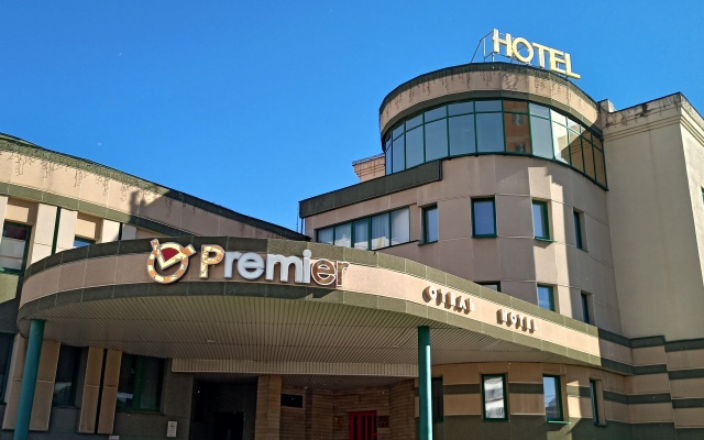 Premier Hotel