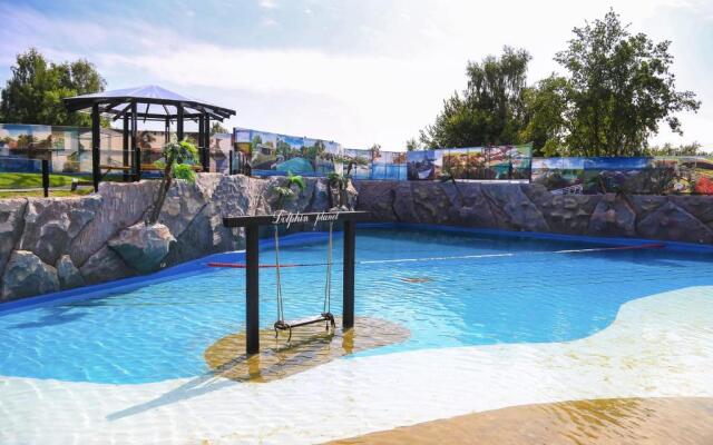 Dolphin Planet Hotel & SPA