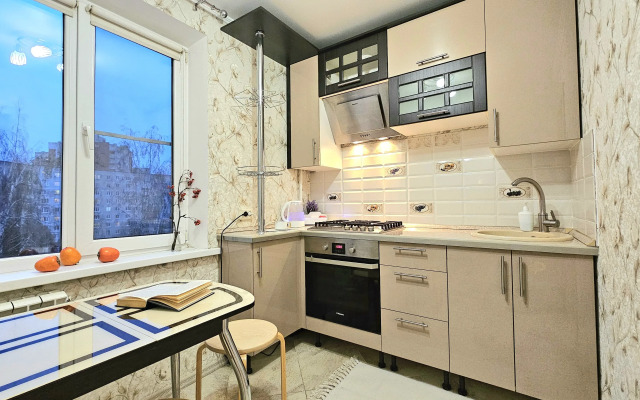 Квартира вблизи станции метро Проспект Победы