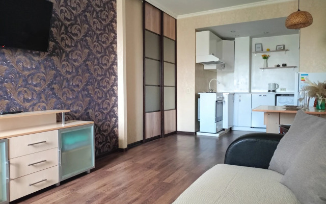 Vasha kvartira v Tynde. Tsentr. Vid. Vygoda Flat