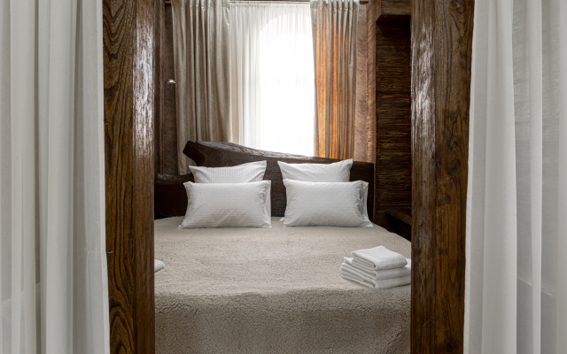 Asgard Hotel