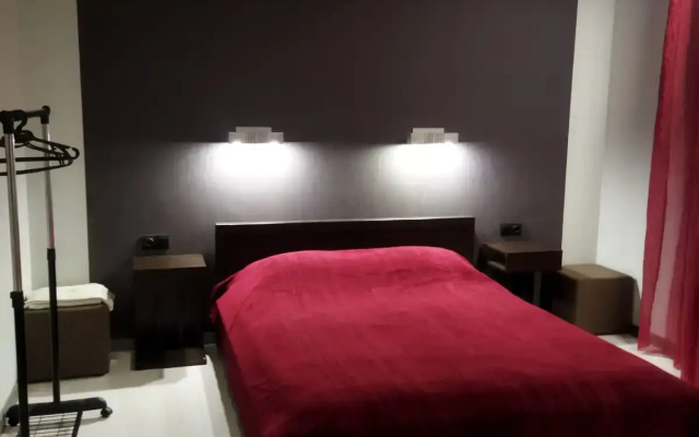 Na Ulitse Geroyev Oborony Brestskoy Kreposti 20/2 Guest House