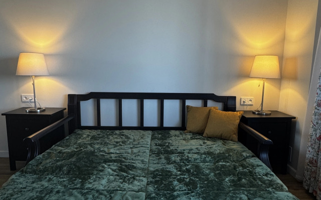 Квартира Hugge Place | у ЖД Вокзала