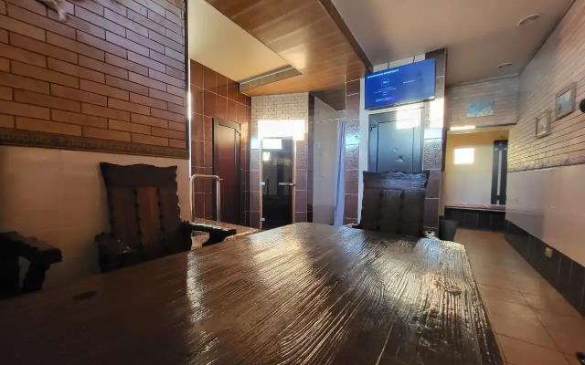 DeLyuks Mini-Hotel