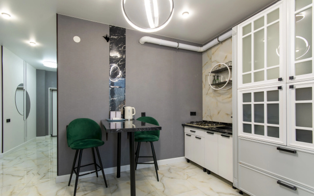 Apartamenty Dizajnerskaa kvartira v centre