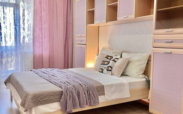 Apartamentyi Revolyutsii 52B 135