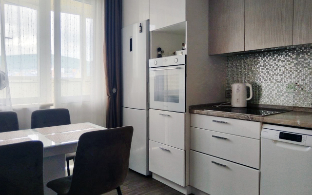 Okolo Ostrova Otdykha V Krasnoyarske Flat