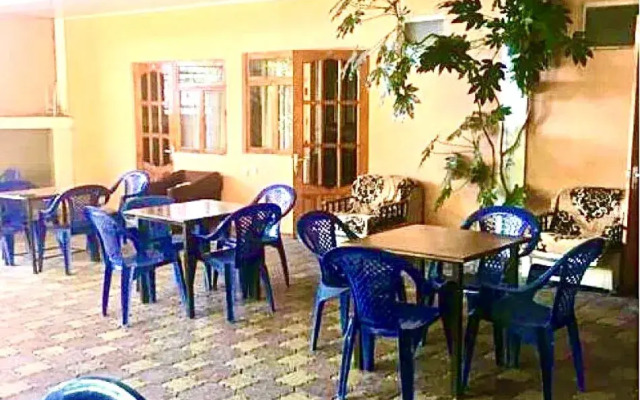 Vanil Hotel