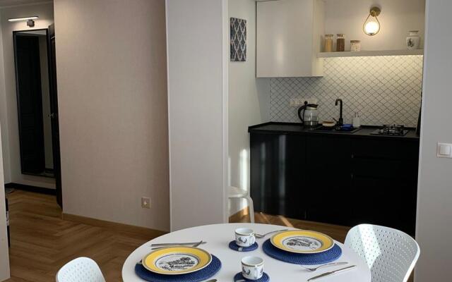 Studiya na Lesnoy Apartments