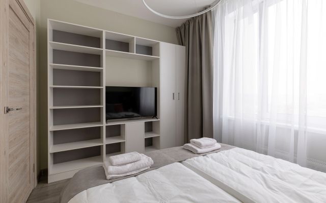 10 Apartment