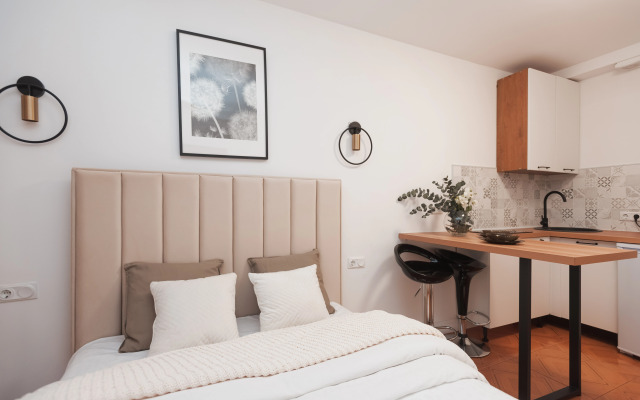 Квартира Студия ApartHause с удобной локацией и бесконтактным заездом