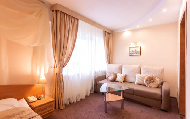 Polist Hotel