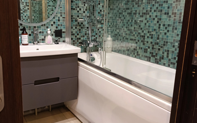 Vidovaya S Dzhakuzi Flat