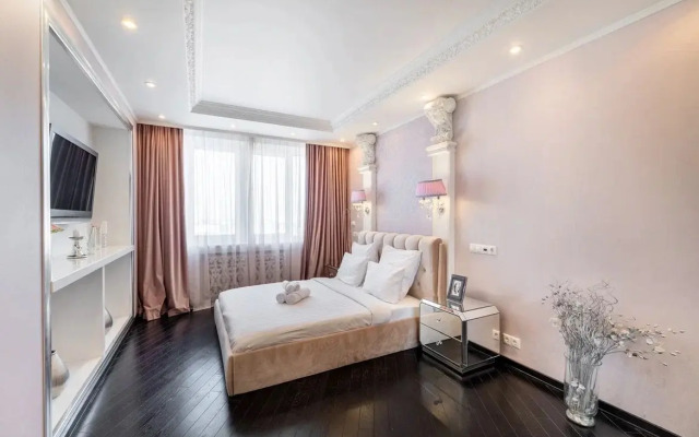 Shikarniye s Dizaynerskim Remontom Apartments