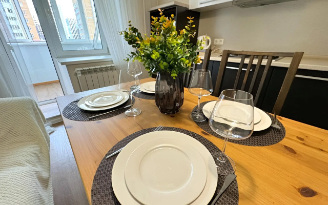 Kvartira u Rivyery Flat