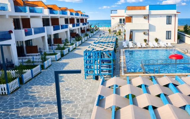 Отель Santorini Family Club