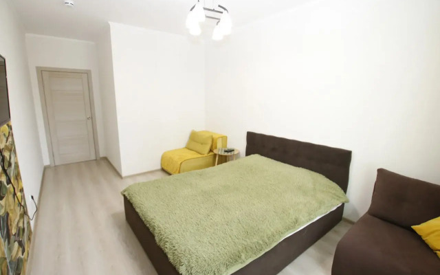 Chapaeva 79 Flat