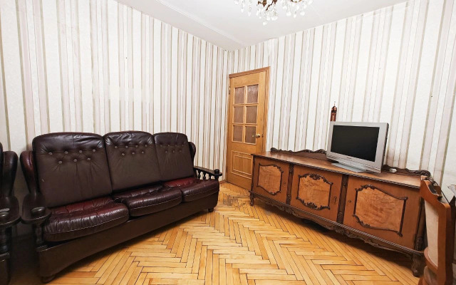 Апартаменты стандарт двухкомнатные у метро Петровский парк